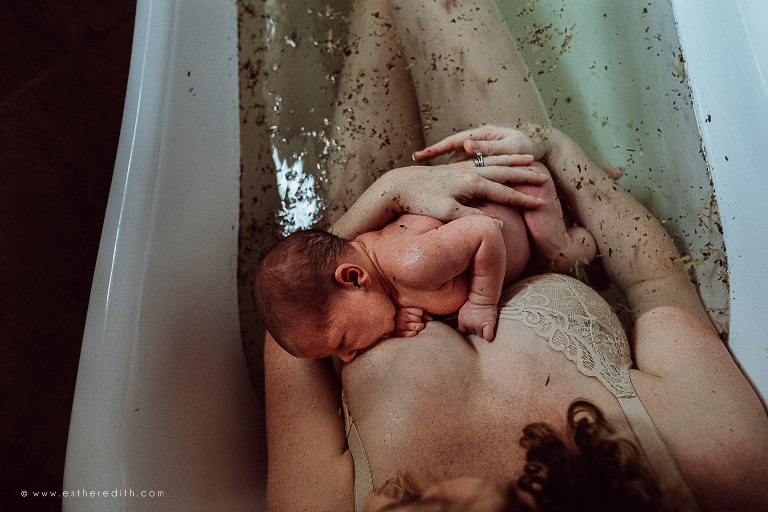 caring coconut herbal bath, claw foot tub herbal bath, claw foot tub home birth, water birth, spokane birth photographers