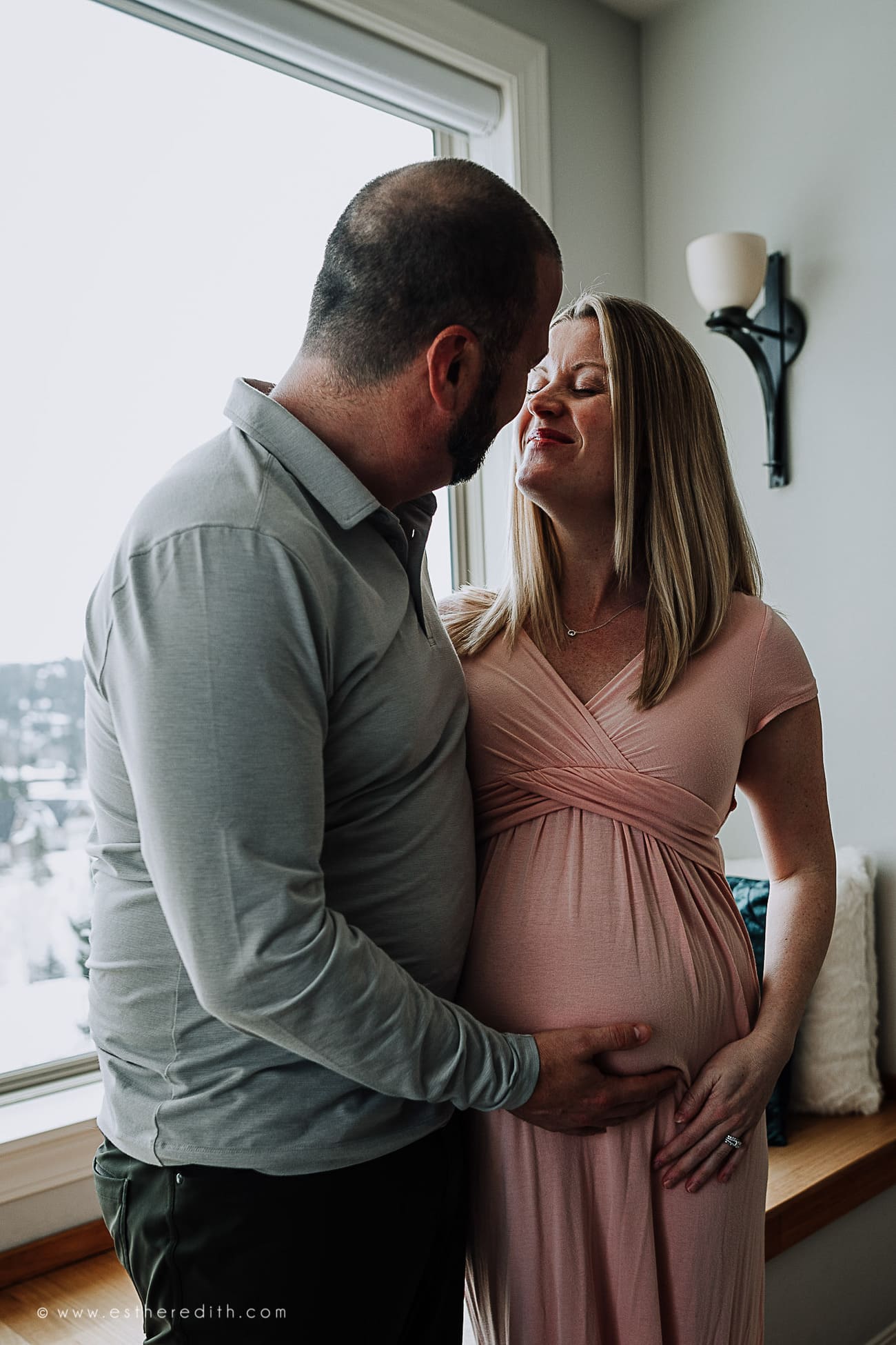 Tips and Benefits of an Indoor Winter Maternity Photography Session,  Spokane, WA & North ID - E s t h e r E d i t h Photographer and Doula,  Maternity, Birth, Newborn, and Motherhood Photography and Doula Services in  Spokane Washington, and Coeur d