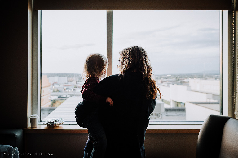 Spokane birth photographer, hospital birth photography spokane, natural birth spokane, newborn hospital photos Spokane, CDA birth photographers, Cheney birth photography