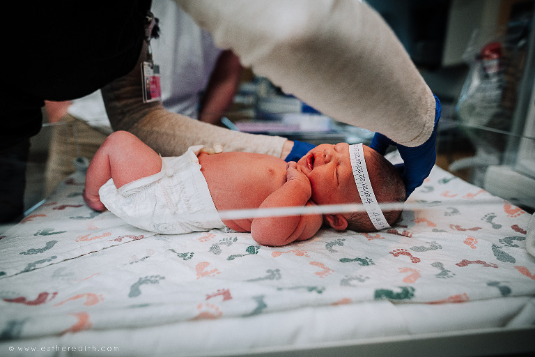 Spokane birth photographer, hospital birth photography spokane, natural birth spokane, newborn hospital photos Spokane, CDA birth photographers, Cheney birth photography