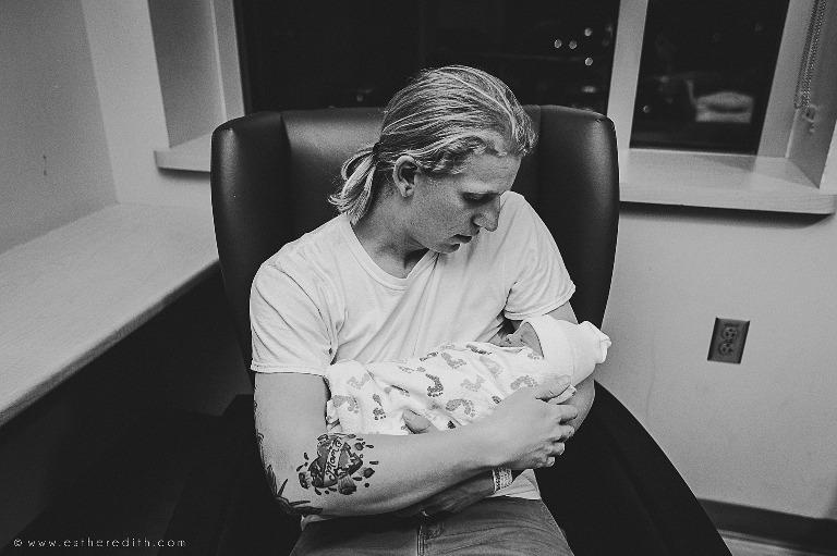 Spokane birth photographer, hospital birth photography spokane, natural birth spokane, newborn hospital photos Spokane, CDA birth photographers, Cheney birth photography