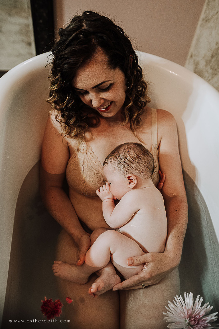 under water birth photography, under water herbal bath, under water photography spokane
