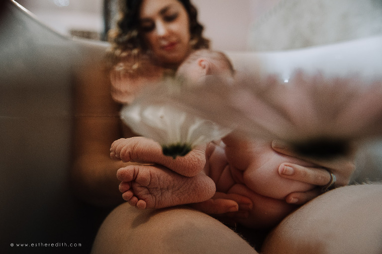under water birth photography, under water herbal bath, under water photography spokane