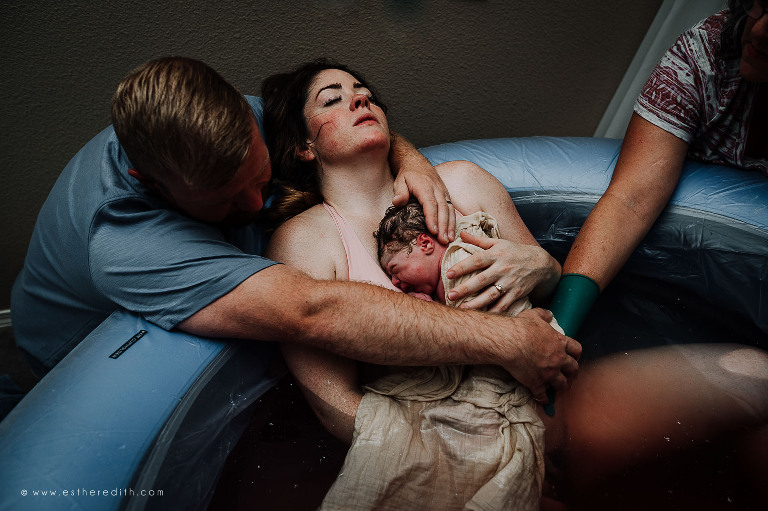 home birth videography, spokane birth and family videos, spokane family pictures, cda birth videographer, idaho maternity pictures, spokane newborn photographers, home water birth video