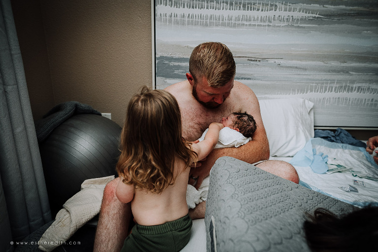 home birth videography, spokane birth and family videos, spokane family pictures, cda birth videographer, idaho maternity pictures, spokane newborn photographers, home water birth video