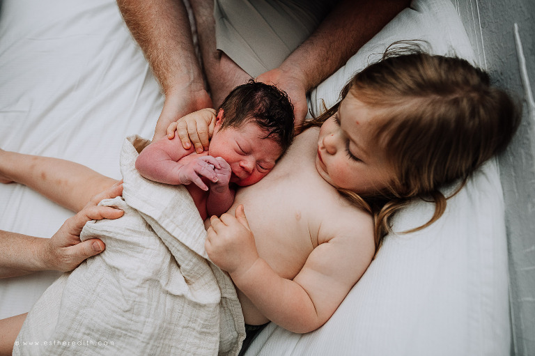 home birth videography, spokane birth and family videos, spokane family pictures, cda birth videographer, idaho maternity pictures, spokane newborn photographers, home water birth video