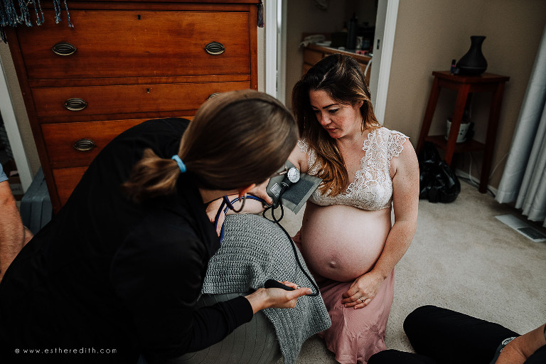 home birth videography, spokane birth and family videos, spokane family pictures, cda birth videographer, idaho maternity pictures, spokane newborn photographers
