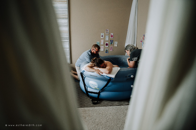 home birth videography, spokane birth and family videos, spokane family pictures, cda birth videographer, idaho maternity pictures, spokane newborn photographers, home water birth video