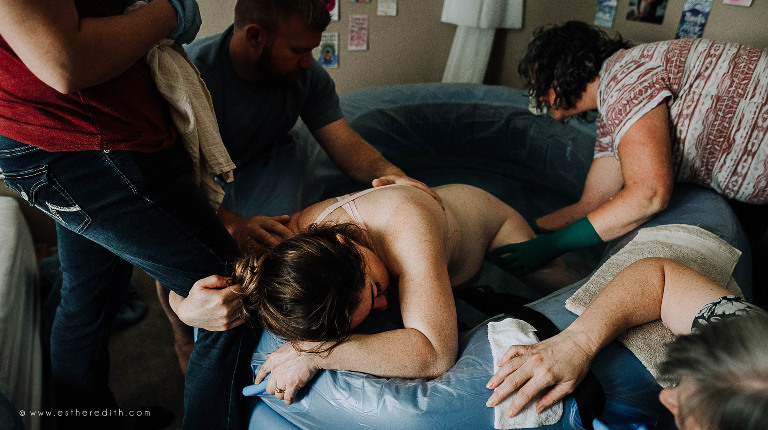 home birth videography, spokane birth and family videos, spokane family pictures, cda birth videographer, idaho maternity pictures, spokane newborn photographers, home water birth video