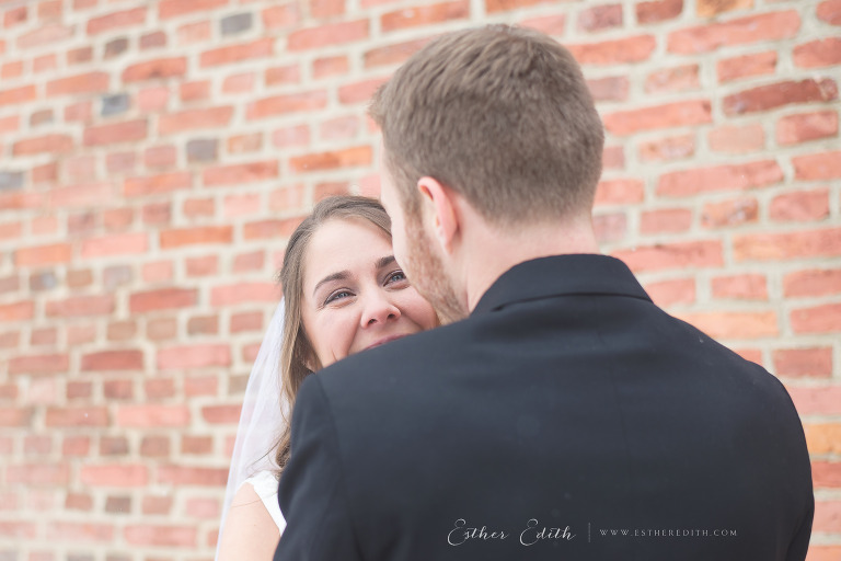 Winter Wedding, Bride and Groom Portraits, Couple's Photography, Esther Edith galleries wedding photography, Troy Pat's Barn New York, www.estheredith.com