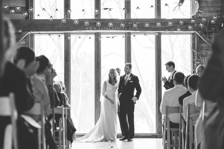 Esther Edith galleries wedding photography, Troy Pat's Barn New York, www.estheredith.com