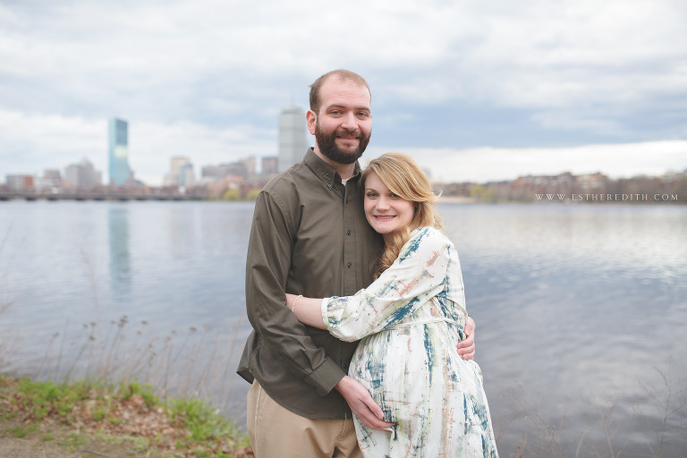 Maternity Photographer Massachusetts, Boston Charles River Maternity Photos, baby bump, pregnancy, maternity couple