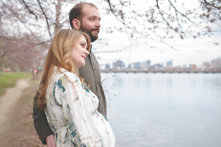 Maternity Photographer Massachusetts, Boston Charles River Maternity Photos, baby bump, pregnancy, maternity couple