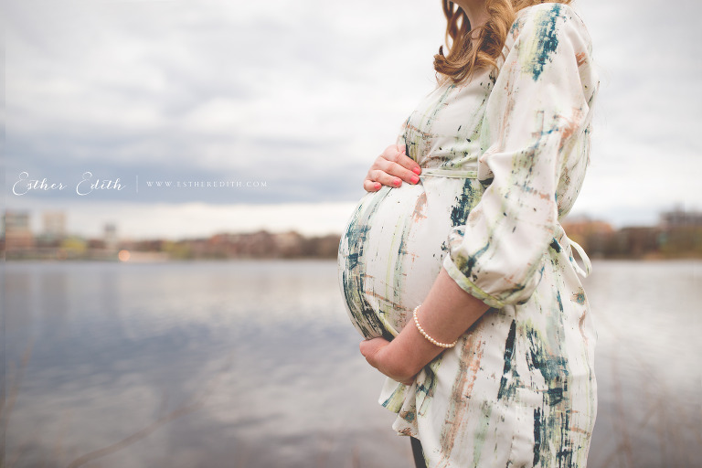 Maternity Photographer Massachusetts, Boston Charles River Maternity Photos, baby bump, pregnancy, maternity couple