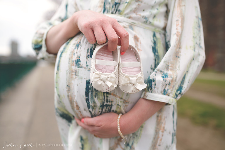 Maternity Photographer Massachusetts, Boston Charles River Maternity Photos, baby bump, pregnancy, maternity couple