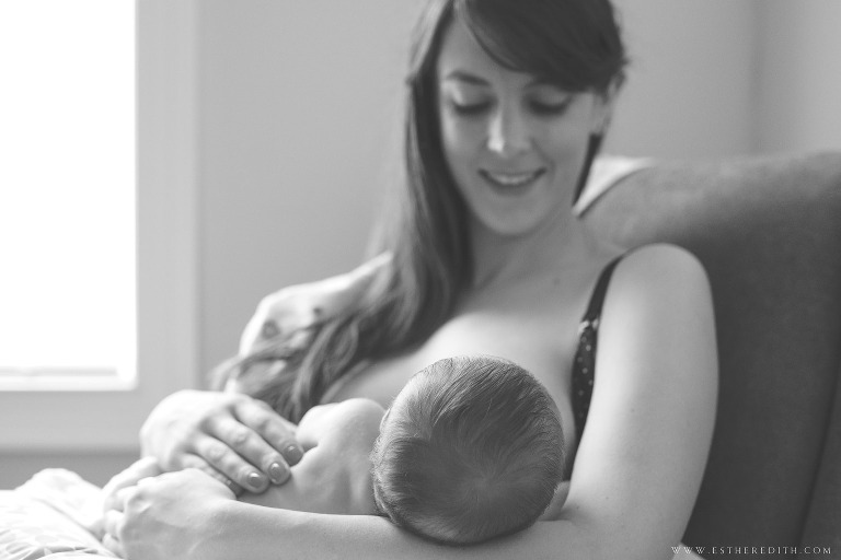 Newborn Lifestyle Photography by Esther Edith Photographer and Doula