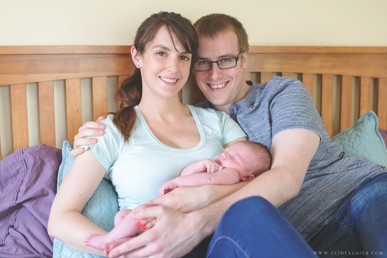 Newborn Lifestyle Photography by Esther Edith Photographer and Doula