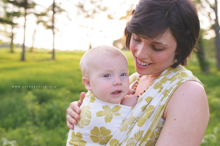 Babywearing Photography by Esther Edith Photography and Doula, carry them close, pavo textiles, pavo hanakotoba vireo