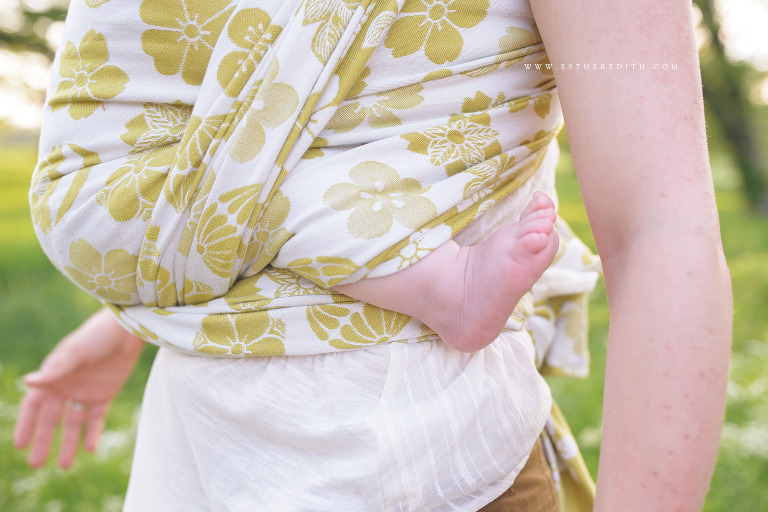 Babywearing Photography by Esther Edith Photography and Doula, carry them close, pavo textiles, pavo hanakotoba vireo