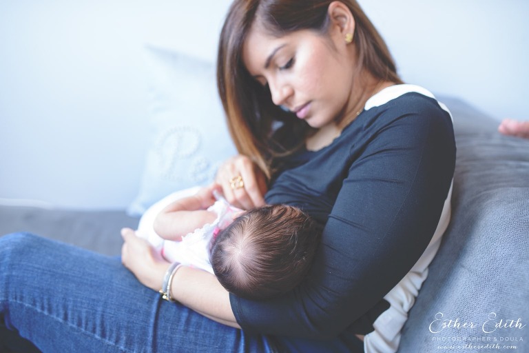Newborn Lifestyle Photography by Esther Edith Photographer and Doula