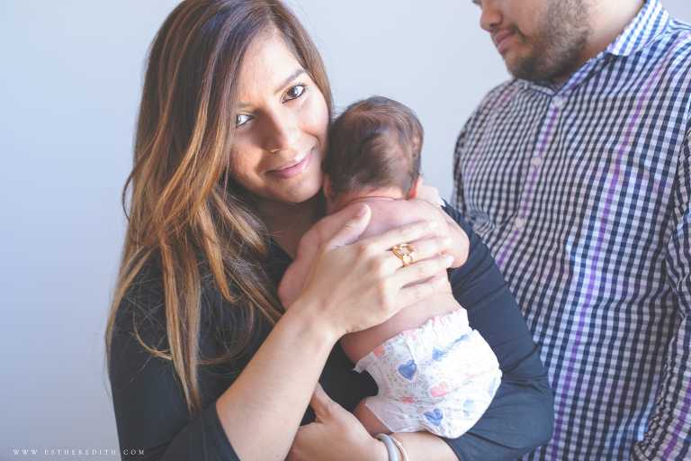 Newborn Photography Lifestyle, Esther Edith Photographer and Doula (16)