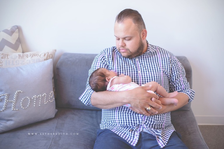 Newborn Photography Lifestyle, Esther Edith Photographer and Doula (16)
