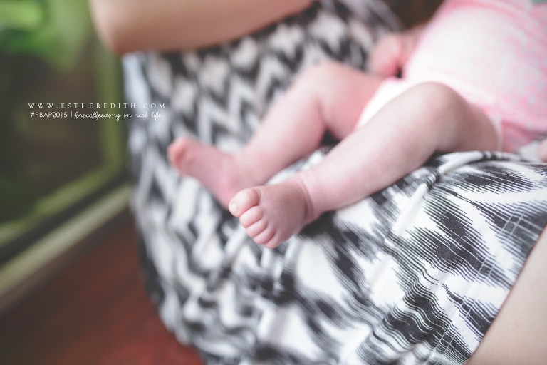 breastfeeding photography, public breastfeeding, nursing in public, supplementing breast milk, nursing photos, esther edith photographer and doula