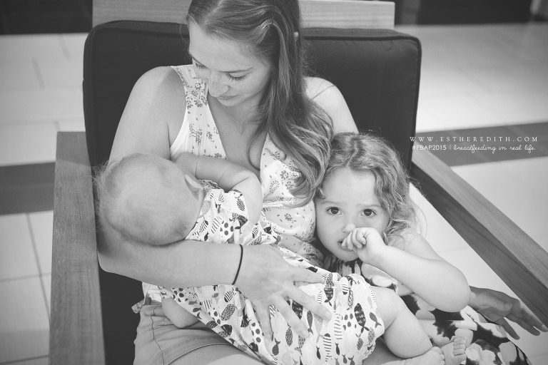 breastfeeding photography, public breastfeeding, nursing in public, supplementing breast milk, nursing photos, esther edith photographer and doula