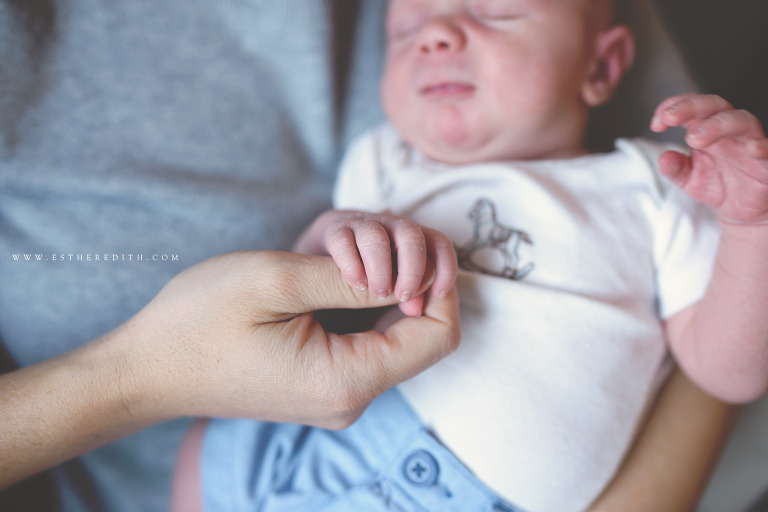 best newborn photographers Spokane, coeur dalene idaho newborn photography, natural light newborn photos, candid newborn photography, unposed newborn photography spokane
