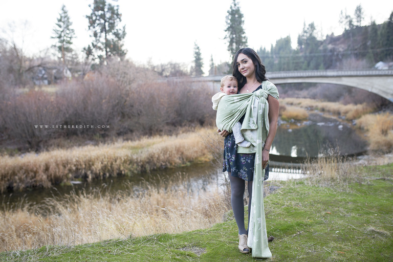 professional photographer Spokane and Coeur d'alene, Washington Photographers Motherhood, Babywearing Photography, Spokane photographers, kokoro koneko sage
