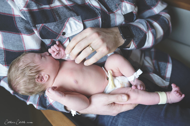 fresh 48, early hours, birth photographers spokane, birth photos spokane washington, coeur d'alene fresh 48, kirkland fresh 48, birth photography spokane washington, spokane birth photographers, esther edith, spokane doula