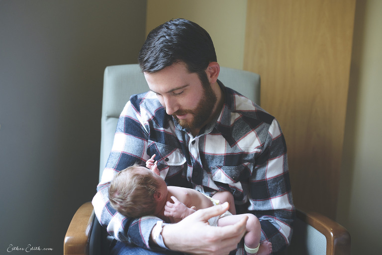 fresh 48, early hours, birth photographers spokane, birth photos spokane washington, coeur d'alene fresh 48, kirkland fresh 48, birth photography spokane washington, spokane birth photographers, esther edith, spokane doula