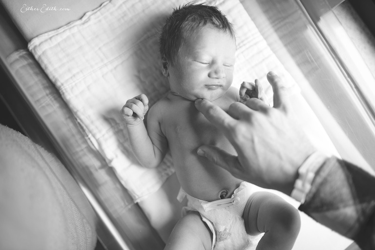 fresh 48, early hours, birth photographers spokane, birth photos spokane washington, coeur d'alene fresh 48, kirkland fresh 48, birth photography spokane washington, spokane birth photographers, esther edith, spokane doula