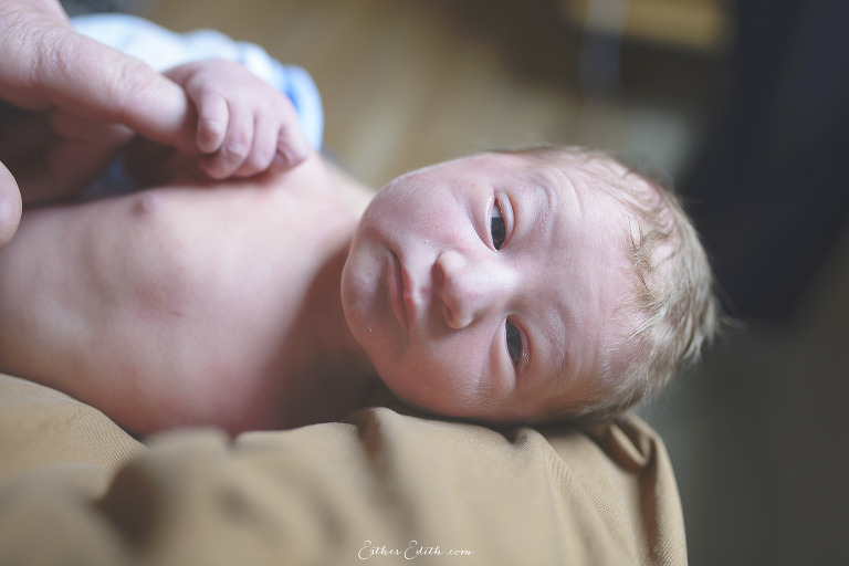 fresh 48, early hours, birth photographers spokane, birth photos spokane washington, coeur d'alene fresh 48, kirkland fresh 48, birth photography spokane washington, spokane birth photographers, esther edith, spokane doula