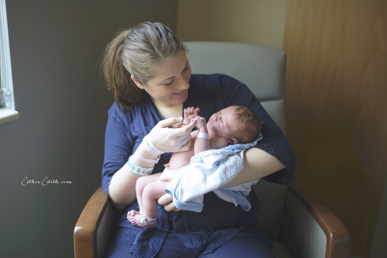 fresh 48, early hours, birth photographers spokane, birth photos spokane washington, coeur d'alene fresh 48, kirkland fresh 48, birth photography spokane washington, spokane birth photographers, esther edith, spokane doula