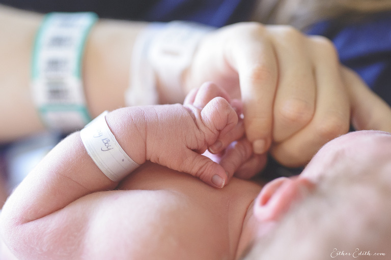 fresh 48, early hours, birth photographers spokane, birth photos spokane washington, coeur d'alene fresh 48, kirkland fresh 48, birth photography spokane washington, spokane birth photographers, esther edith, spokane doula