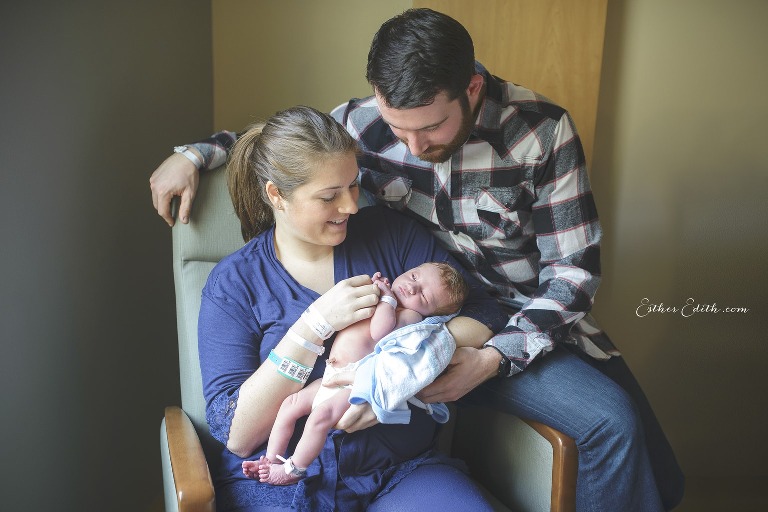 fresh 48, early hours, birth photographers spokane, birth photos spokane washington, coeur d'alene fresh 48, kirkland fresh 48, birth photography spokane washington, spokane birth photographers, esther edith, spokane doula