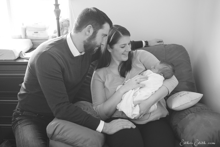 Spokane Newborn Lifestyle Photos, Newborn photography, spokane newborn photographers, cda newborn photography, coeur dalene newborn photographers, natural newborn photos, indoor newborn photos, in home newborn photography, candid newborn photos