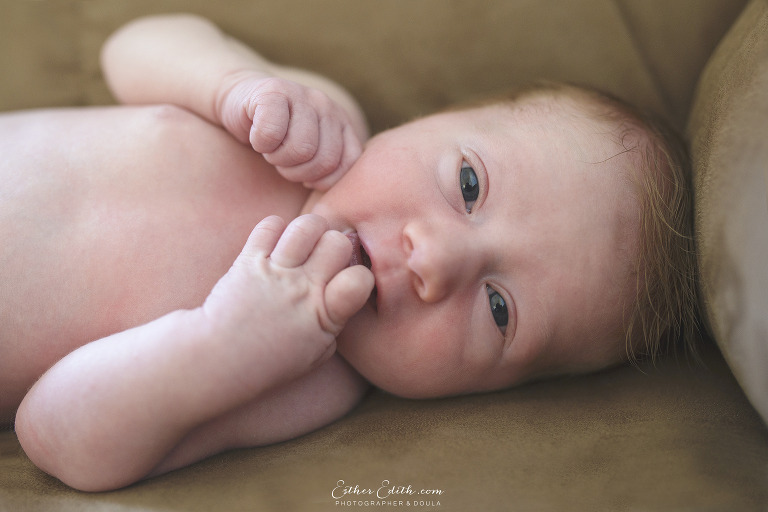 Spokane Newborn Lifestyle Photography, Esther Edith Photographer and Doula, CDA and Spokane Eastern WA Newborn Photos (6)