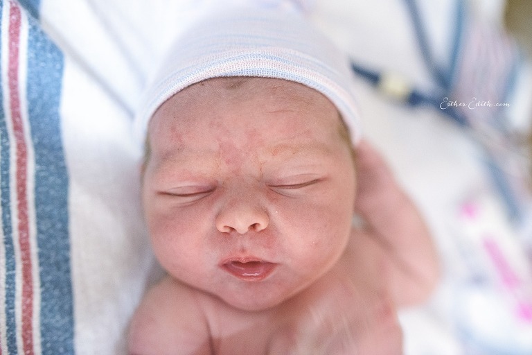 Colfax birth photographer, Spokane Birth Photography, Spokane doula, washington birth photographers, birth photos, newborn photos, professional birth photography, the birth of clay dennis,