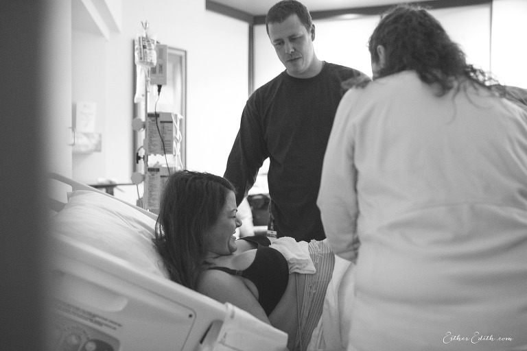 Colfax birth photographer, Spokane Birth Photography, Spokane doula, washington birth photographers, birth photos, newborn photos, professional birth photography, the birth of clay dennis,