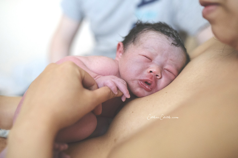 homebirth photographer, Spokane Birth Photography, Spokane doula, washington birth photographers, birth photos, newborn photos, professional birth photography, home birth photos, birth without fear, water birth