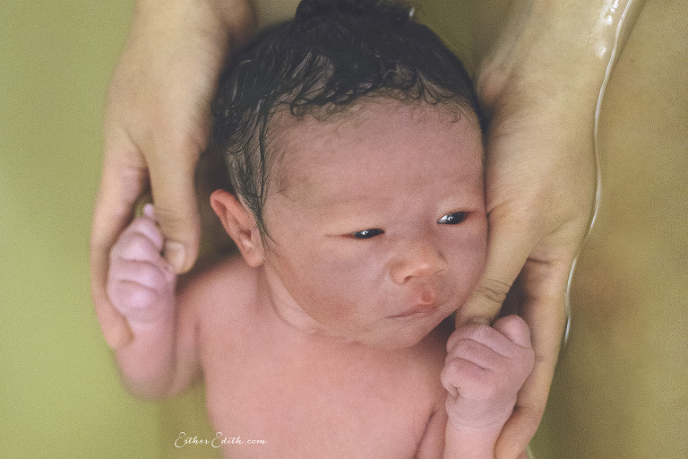 homebirth photographer, Spokane Birth Photography, Spokane doula, washington birth photographers, birth photos, newborn photos, professional birth photography, home birth photos, birth without fear, water birth