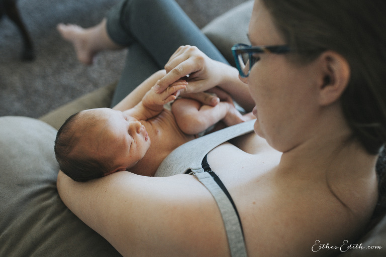 Spokane Newborn Lifestyle Photos, Newborn photography, spokane newborn photographers, cda newborn photography, coeur dalene newborn photographers, natural newborn photos, indoor newborn photos, in home newborn photography, candid newborn photos
