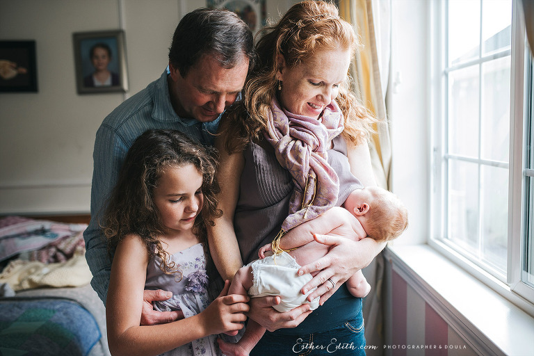 spokane birth photographers, in home birth photography, newborn birth photos spokane