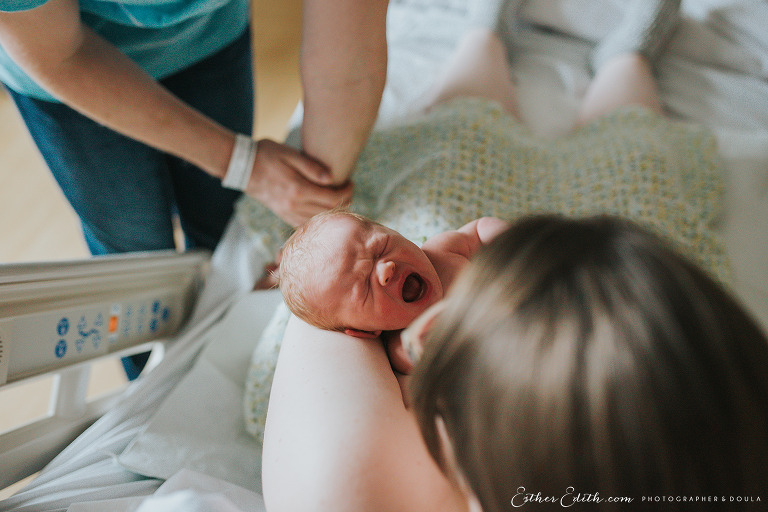 Esther Edith Photographer and Doula, Fresh Baby Photography, Birth Photography Spokane, Newborn Photos Spokane, Fresh 48, lifestyle newborn, hospital birth photos
