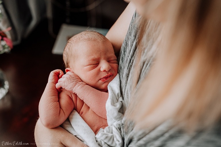 spokane homebirth, waterbirth, cheney birth photographer, cda birth photographers, home birth photography, waterbirth, cheney water birth homebirth, esther edith, cheney home birth midwives