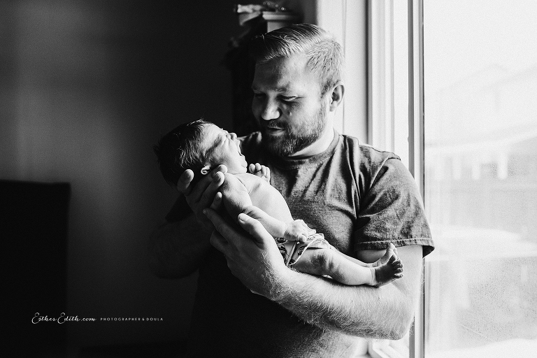 Newborn Photography Spokane, CDA Idaho Newborn Photographers, Best Newborn photographers Spokane, home birth spokane, natural birth Spokane, Idaho home birth, birth photographer Spokane, Washington home birth,