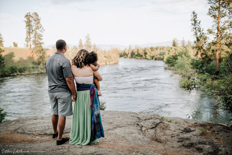 Maternity Photography Spokane, Home Birth Spokane, Newborn Photography Spokane, Natural light maternity photographers coeur d'alene, idaho 